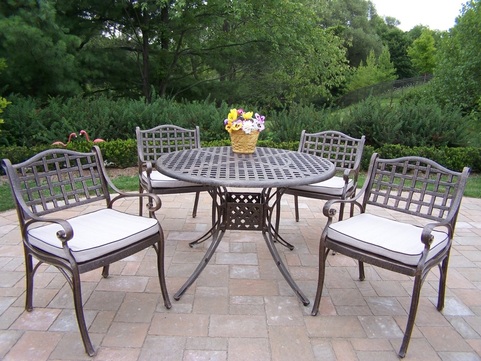 Oakland Living Kushners Garden Patio 330 757 3531